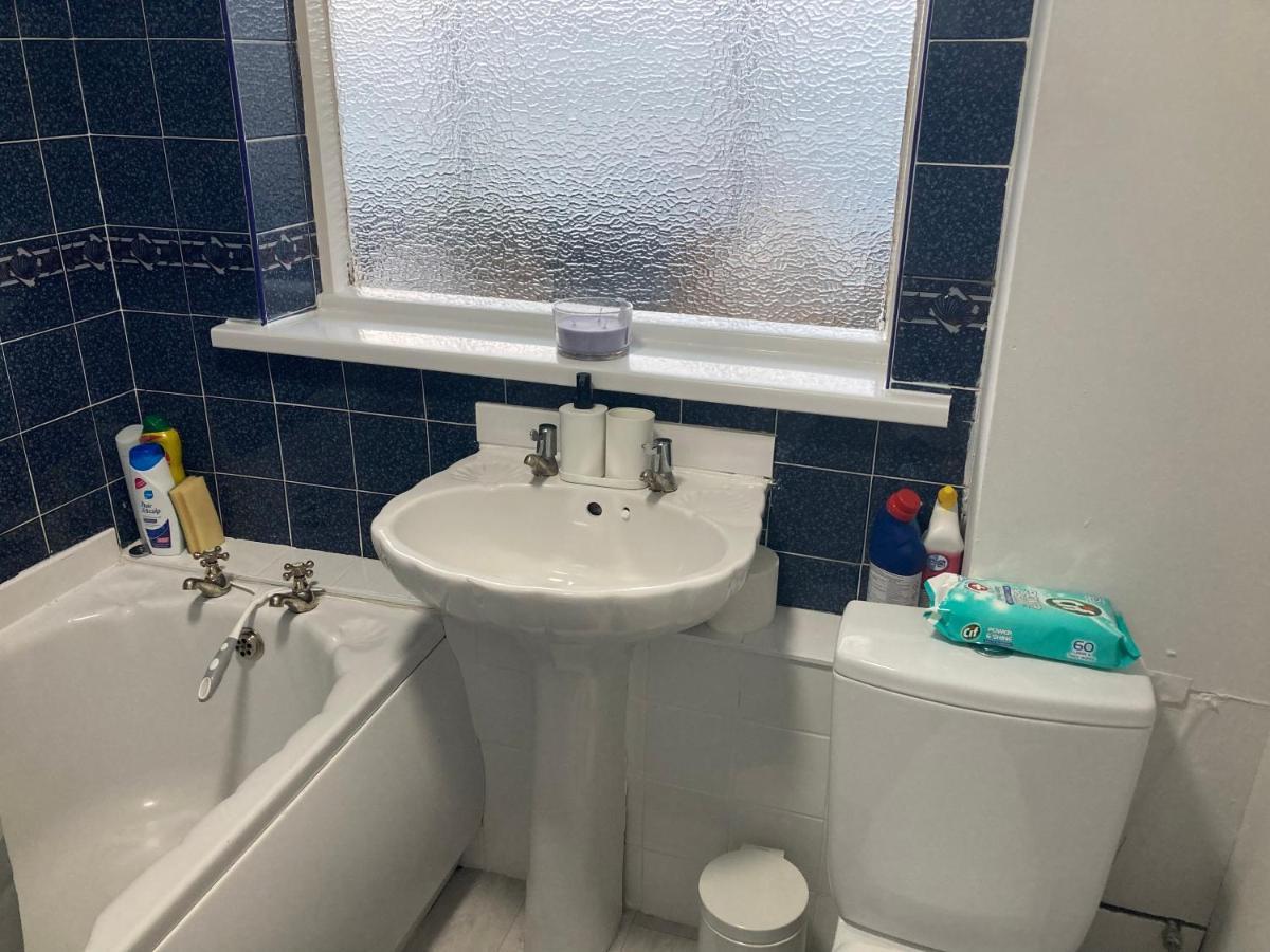 Hilltop Place Suites Near Doncaster Racecourse Eksteriør bilde