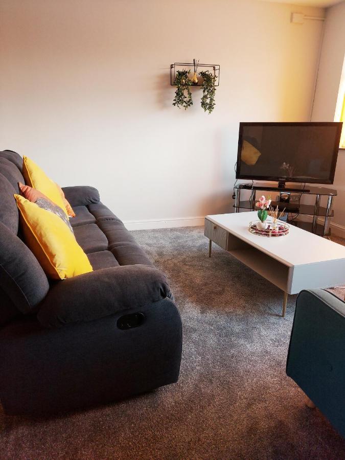 Hilltop Place Suites Near Doncaster Racecourse Eksteriør bilde