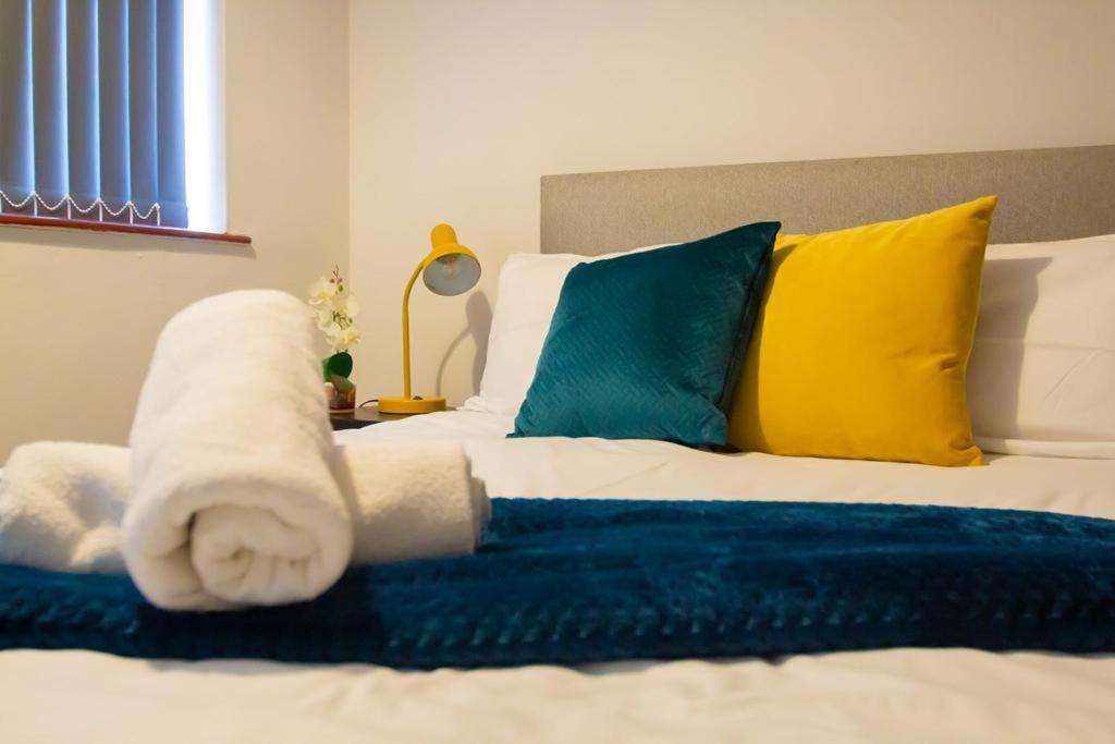 Hilltop Place Suites Near Doncaster Racecourse Eksteriør bilde
