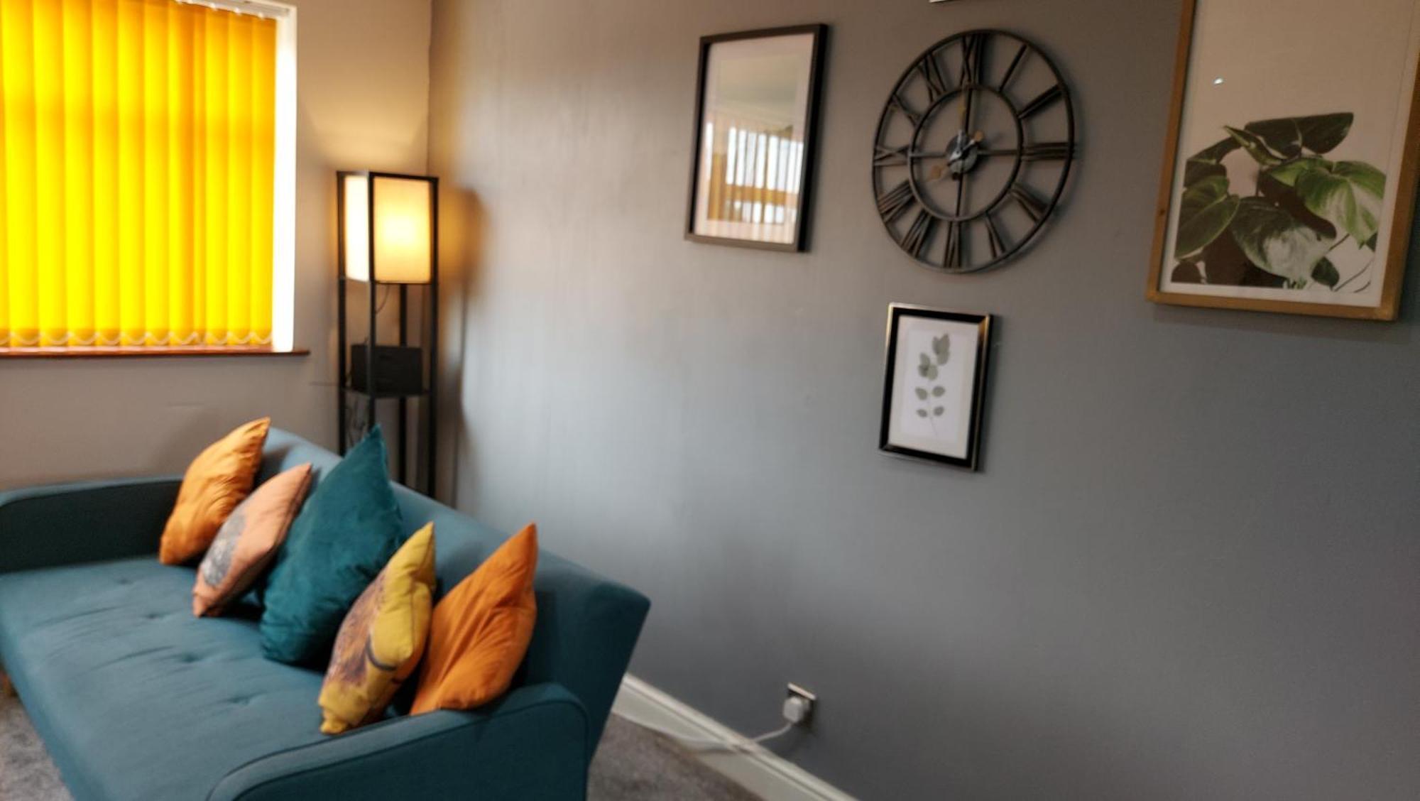 Hilltop Place Suites Near Doncaster Racecourse Eksteriør bilde