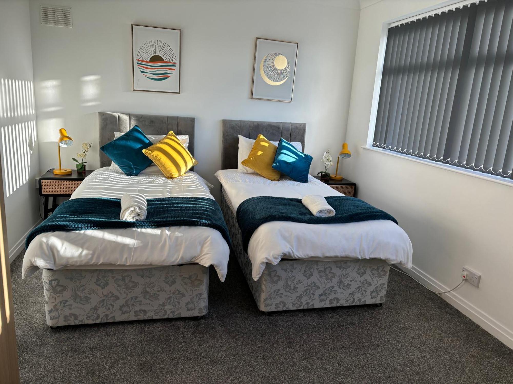 Hilltop Place Suites Near Doncaster Racecourse Eksteriør bilde